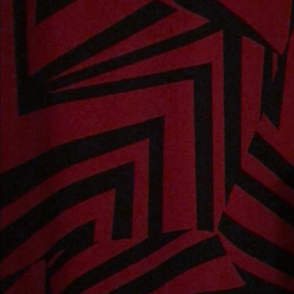 Red & black geometric print dress - Picture 3 of 3